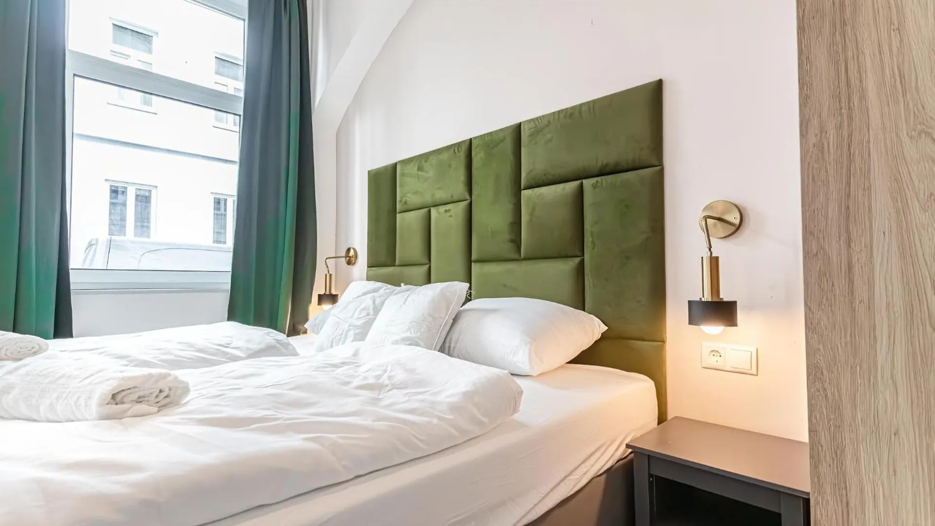 아파트 Westbahnhof Kingbed 1Br Apt With Ensuite Washer 비엔나 오스트리아