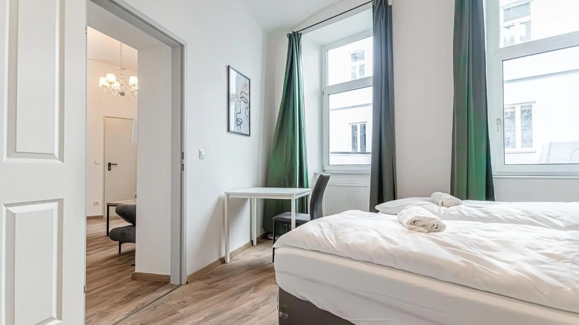 아파트 Westbahnhof Kingbed 1Br Apt With Ensuite Washer 비엔나